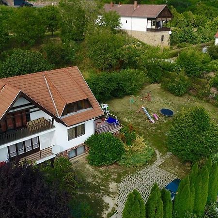 Kekturas-Tora Nyilo Badacsonyi Privat Berlemeny Appartement Badacsonytomaj Buitenkant foto