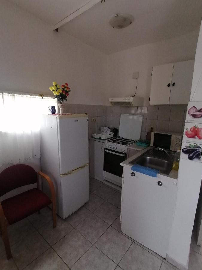 Kekturas-Tora Nyilo Badacsonyi Privat Berlemeny Appartement Badacsonytomaj Buitenkant foto